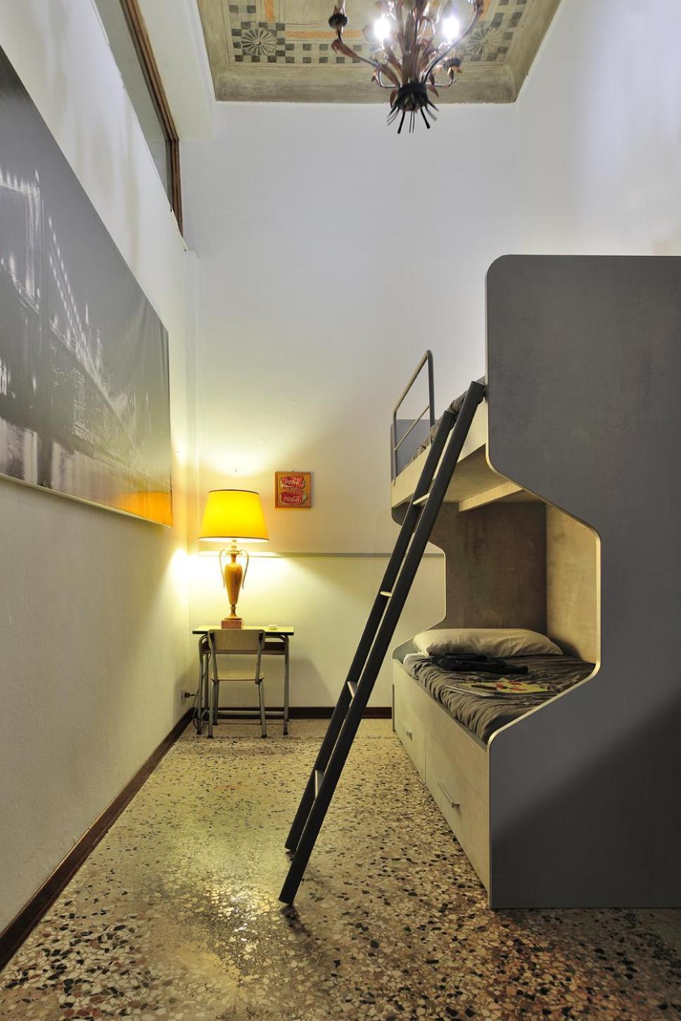 Anna'S House Apartment Modena Bagian luar foto